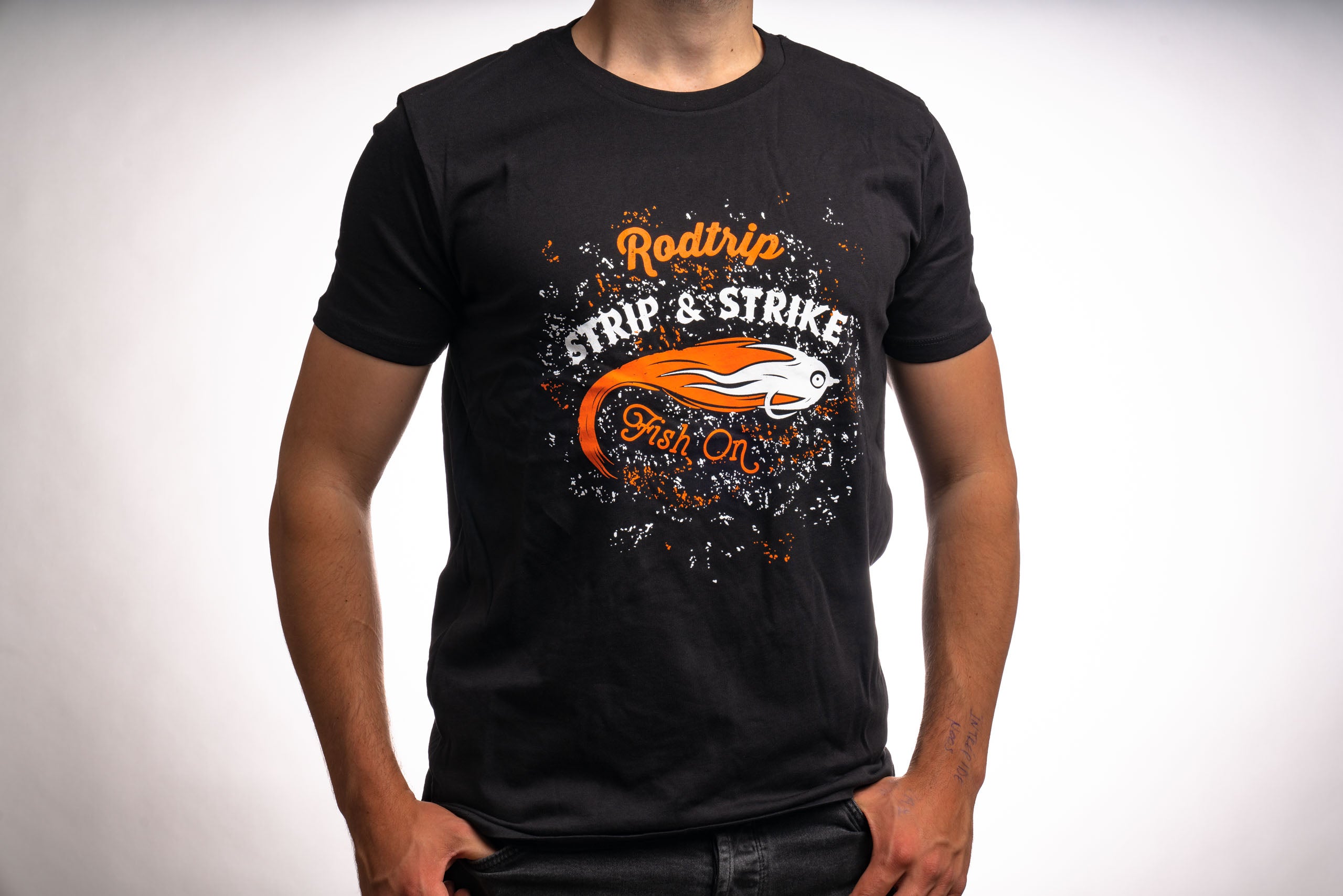 T-shirt strip & strike noir